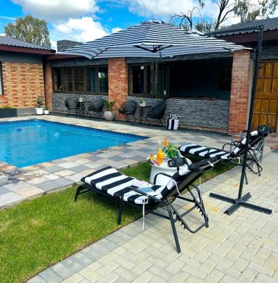 Odendaalsrus Casa | Hope Villa Luxury Accomodation
