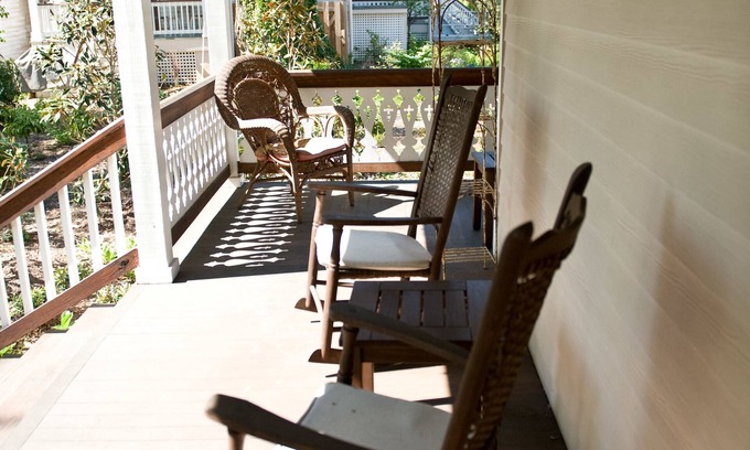 Sperryville Cama Y Desayuno | Hopkins Ordinary Bed Breakfast and Ale Works