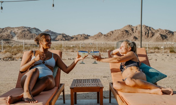 Wonder Valley Casa | Horizon Haven | Hot Tub, Views, Romantic Retreat