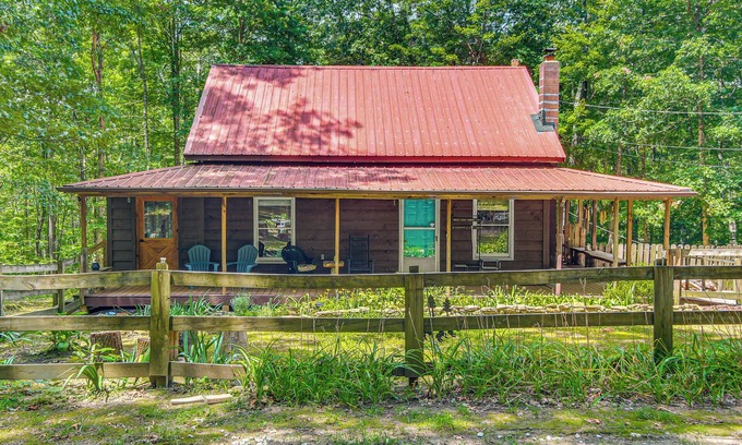 Jamestown Casa | Horses Welcome! Jamestown Home w/Fenced Pasture
