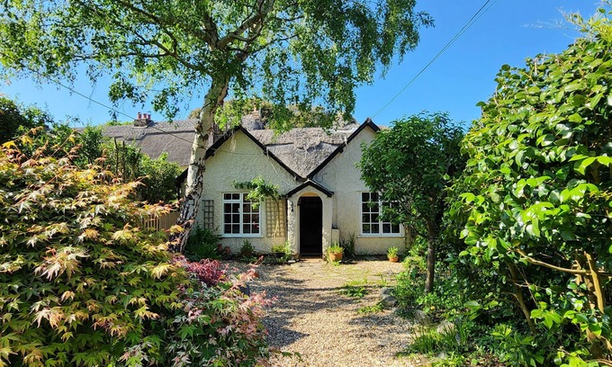 Walkford Cabaña | 'Horseshoe Lodge', Character Lodge in Highcliffe on Sea