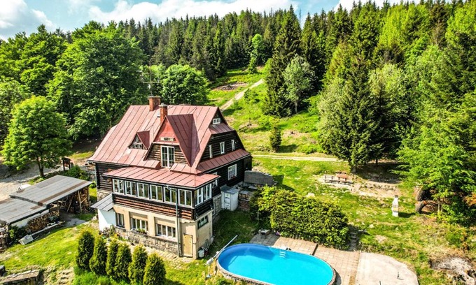 Bukovec Cabina | Horská Chata Gírová