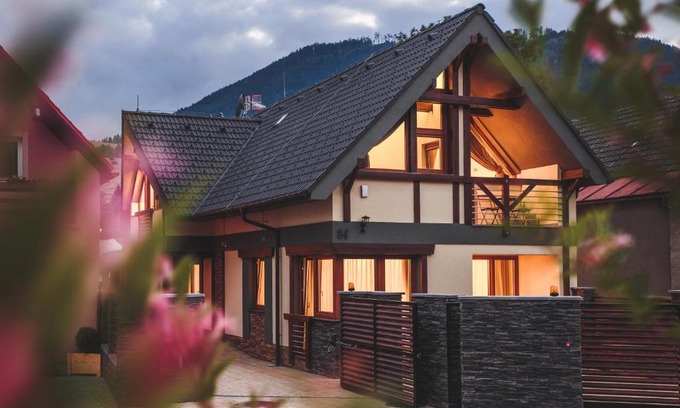 Lucky Casa | Horvát Family Residence