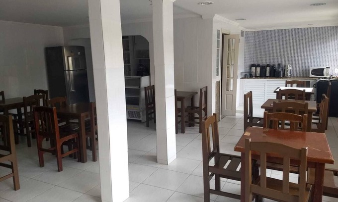 Jardim Olinda Apartamento | Hospedagem Central - Suíte 01 - Cabo Frio - Aluguel Econômico