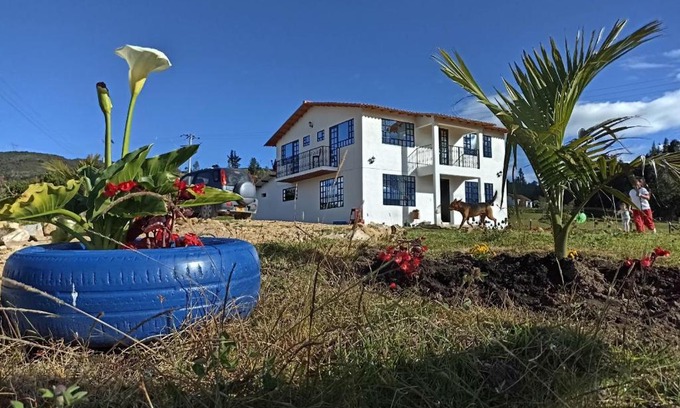 Guatavita Hotel | Hospedaje Casa Blanca