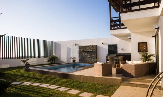 Pimentel Casa | Hospedaje Casa de Playa frente al Mar