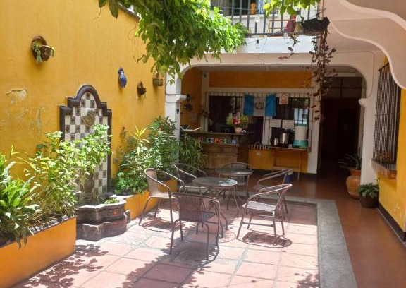 Antigua Guatemala Hotel | Hospedaje el Viajero Antigua ll