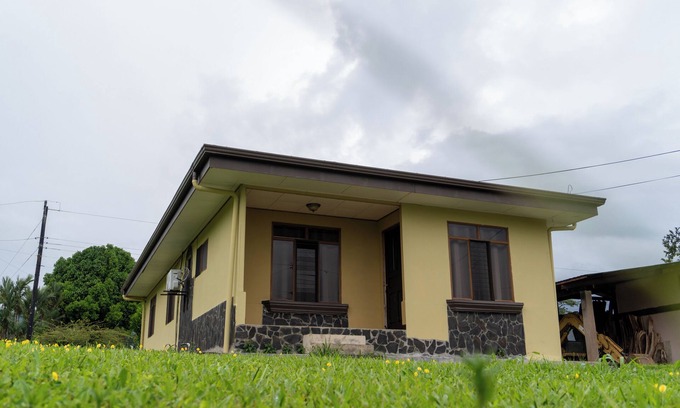 Río Cuarto Casa | Hospedaje en Río Cuarto- "Casa Selva Negra" para 4