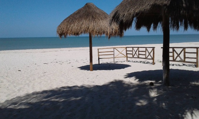 Celestún Casa | Hospedaje San Julio se encuentra en la zona turística de la playa