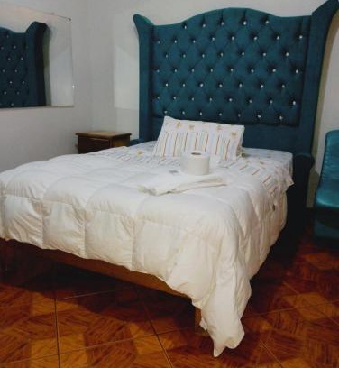 El Tambo Casa | Hospedaje TOSCANO SUITES