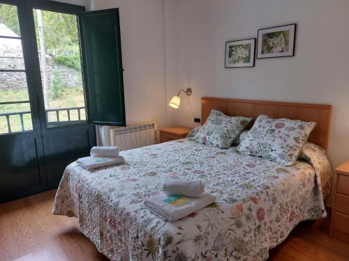 Samos Casa | Hospedería Externa del Monasterio