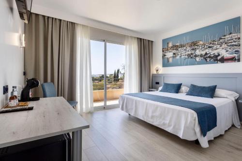 San Juan de Alicante Hotel | Hospedium Hotel Abril