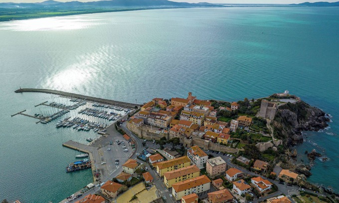 Talamone Apartamento | Hospitalidad junto al mar