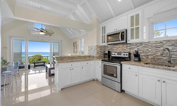 St.Bran's Burg Apartamento | Hospitality Expert F32 Beach front Pool & Chef