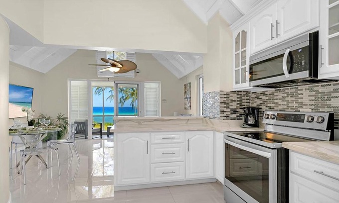 St.Bran's Burg Apartamento | Hospitality Expert F36 Beach front Pool & Chef