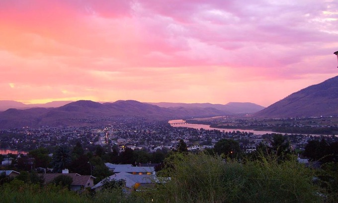 Kamloops Hotel | Hospitality Inn