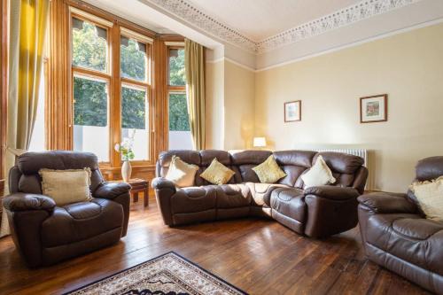 Carlisle Casa | Host & Stay - Chatsworth Townhouse II