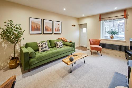 Barnard Castle Casa | Host & Stay - Cinnamon Cottage