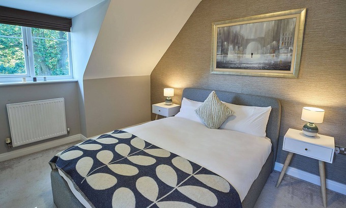 Barnt Green Apartamento | Host & Stay | Danford Court