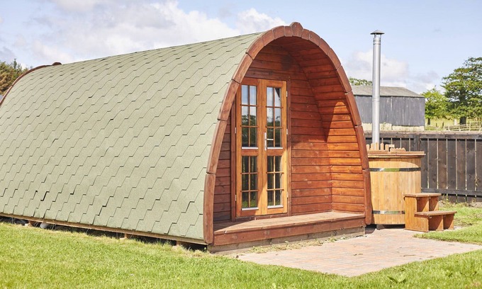 Consett Chalet De Esquí | Host & Stay | Eliza Glamping Pod 3