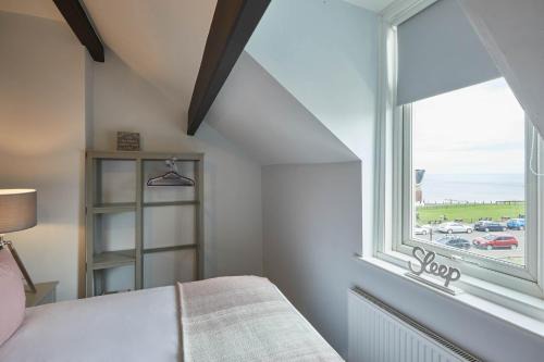 Saltburn-by-the-Sea Apartamento | Host & Stay - Emerald Hideaway