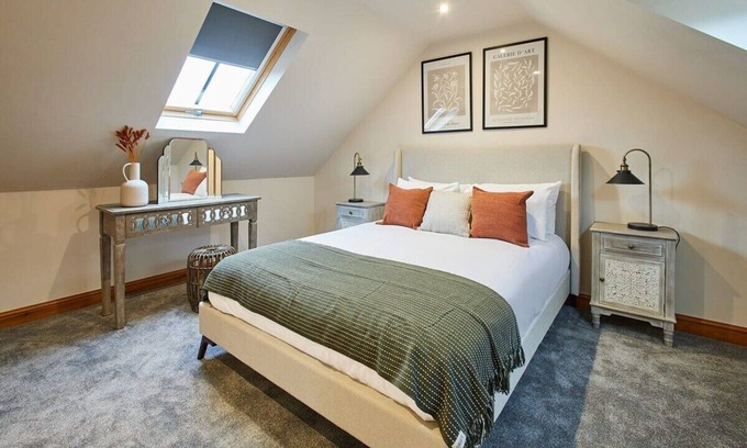Alne Casa | Host & Stay | Fawcett Cottage