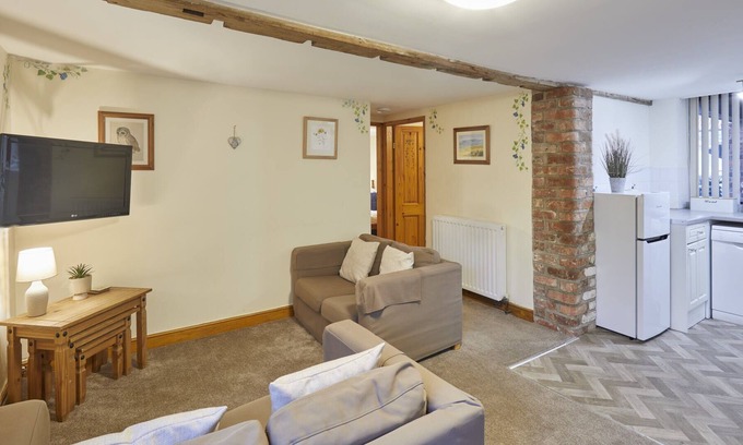 Newton-on-Rawcliffe Apartamento | Host & Stay | Owl Sum