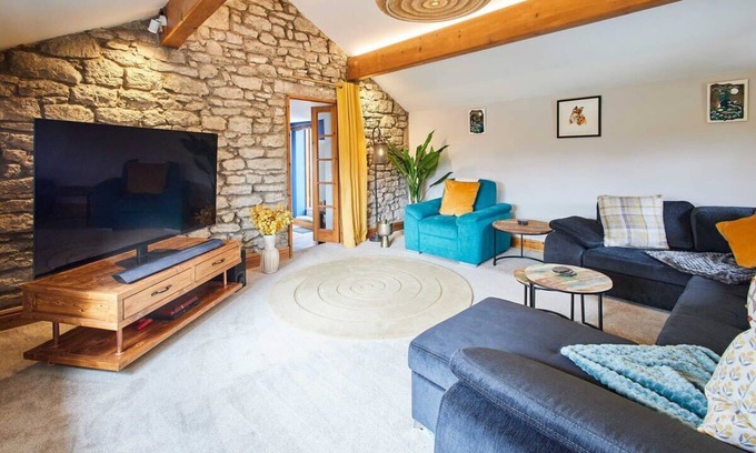 Holme Casa | Host & Stay | Lime Tree House