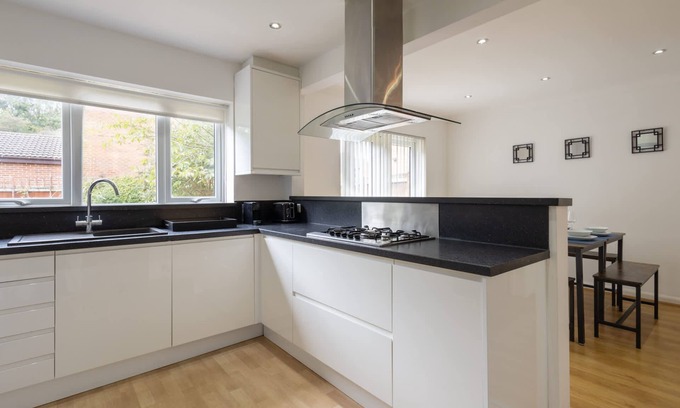 Peterborough Casa | Host Stay Lingwood Park