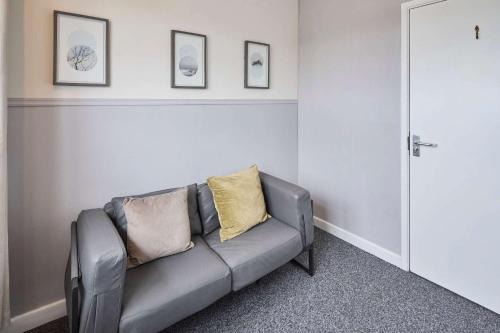 Lower Wick Casa | Host & Stay - Oldbury Road