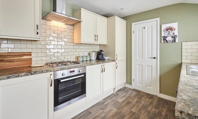 South Charlton Casa | Host & Stay | Oliver's Den