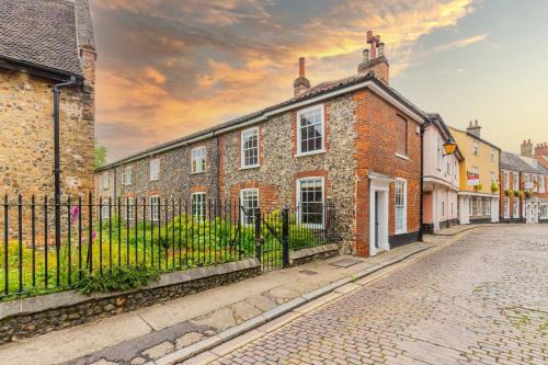 Norwich Casa | Host & Stay - Princes Cottage