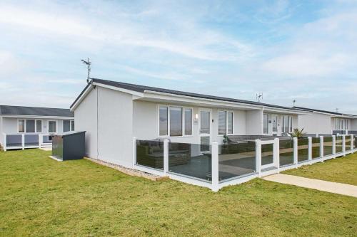 Bridlington Chalet De Esquí | Host & Stay - Sea View Road