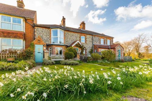 West Runton Casa | Host & Stay - St Joseph's Cottage