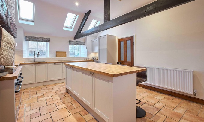 Cramlington Casa | Host Stay The Orchard