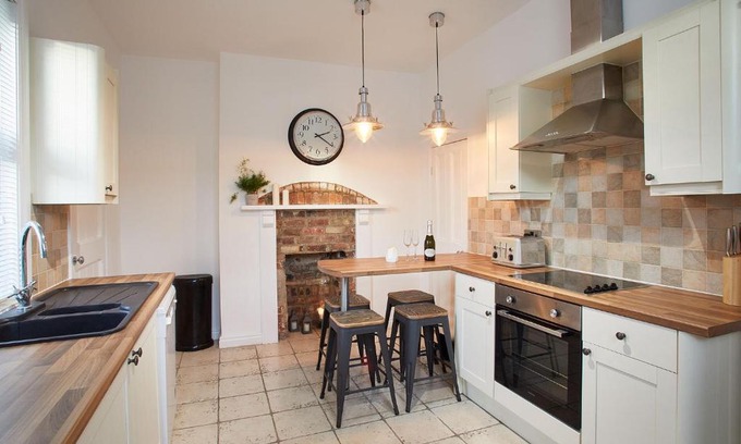 Saltburn-by-the-Sea Casa | Host & Stay - Windsor Cottage
