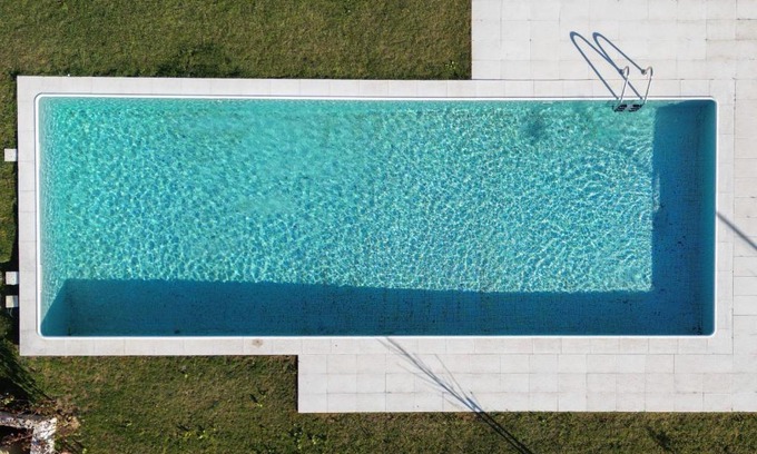 Vila Nova de Gaia Apartamento | Host Wise - Luxurious Impressive Apartment - Balcony and Pool