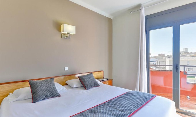 Verges Hostal | Hostal Alberana