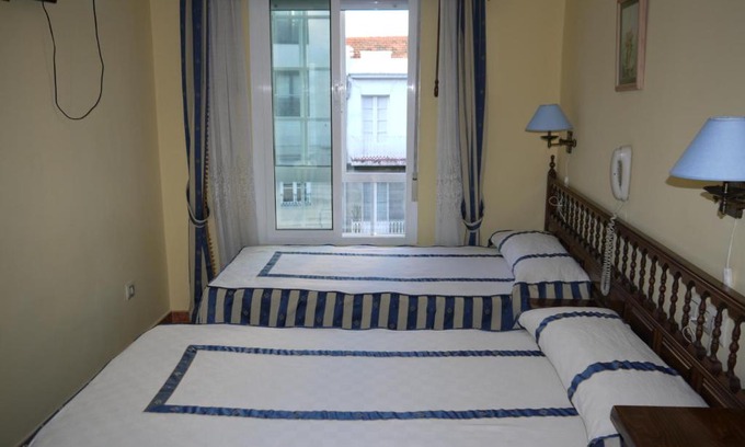 Vigo Casa | Hostal Casais