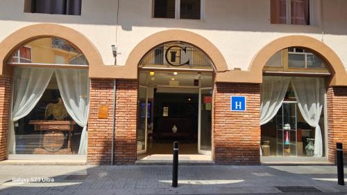Centro de Lloret Casa | Hostal Caste