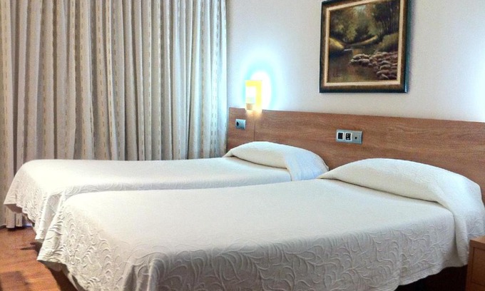 Santander Casa | Hostal Del Carmen