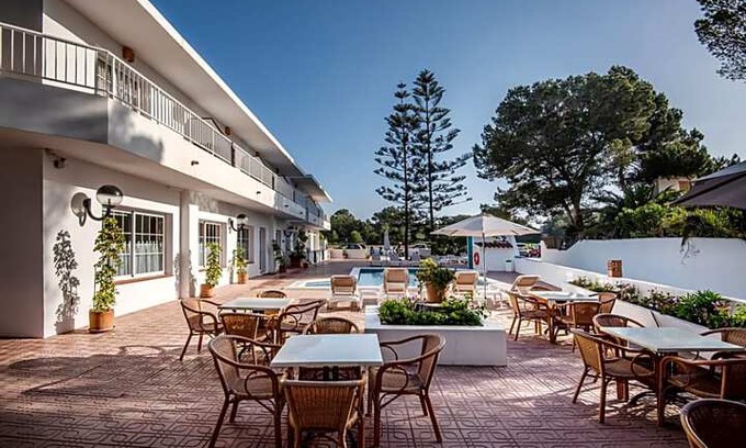 Formentera Hotel | Hostal Es Pi - Emar Hotels