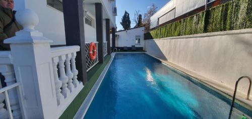 Palomas Casa | Hostal Escala Suites