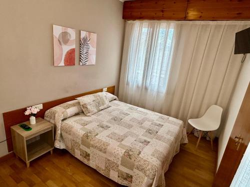 Puigcerda Casa | Hostal Estació