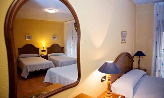 Centro histórico de León Hotel | Hostal Guzman El Bueno by gaiarooms