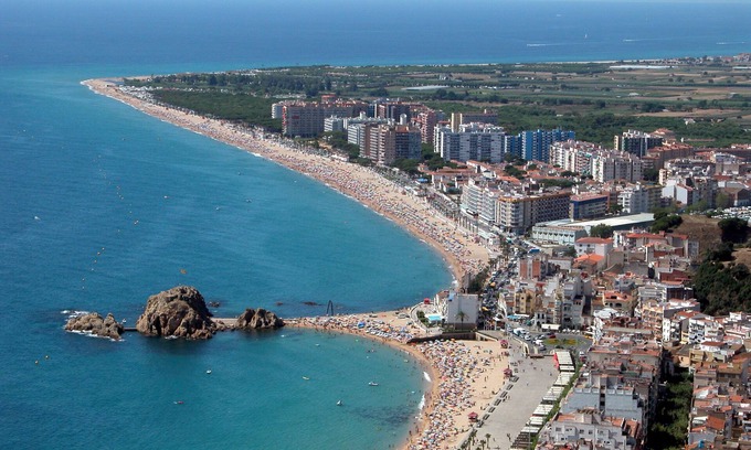 Blanes Hostal | Hostal Isabel