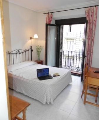 Sol Casa | Hostal Ivor