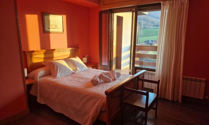 Vera de Bidasoa Casa | Hostal Lizuniaga