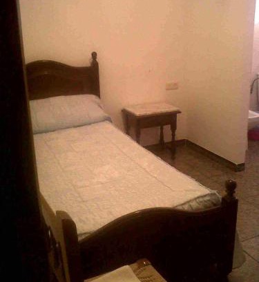 Olvera Casa | Hostal Medina