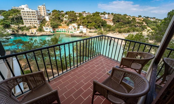 Cala Santany Casa | Hostal Palmaria